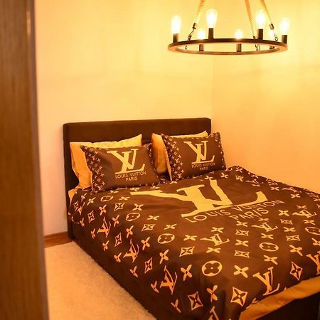 Naumovski Apartments 스코페 외부 사진